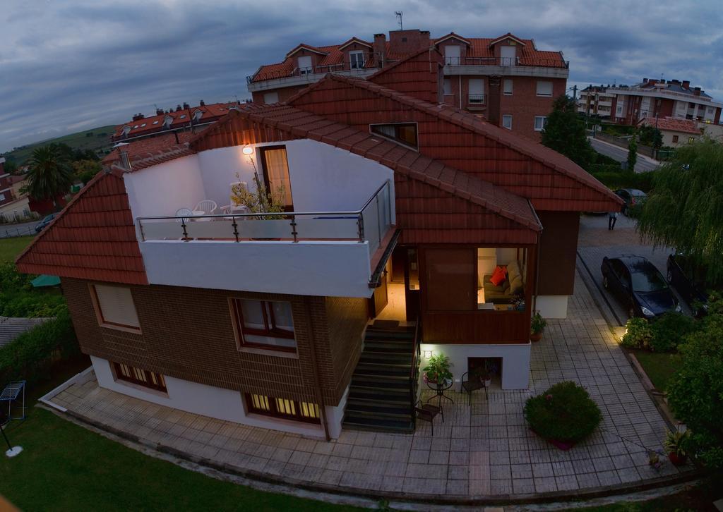 Quintana 23 Hotel Suances Kültér fotó
