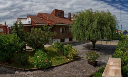 Quintana 23 Hotel Suances Kültér fotó
